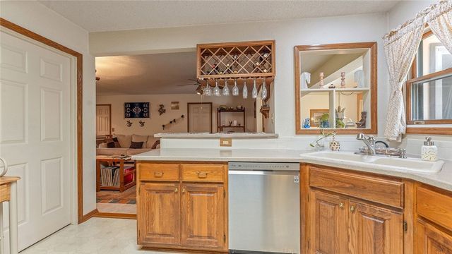 3 Clevedon Circle, Bella Vista, AR 72715