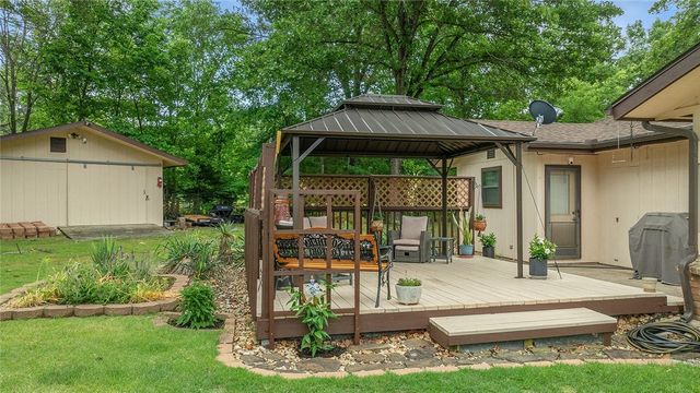 3 Clevedon Circle, Bella Vista, AR 72715