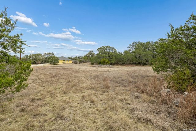 134 E ALEX JORDAN, Blanco, TX 78606