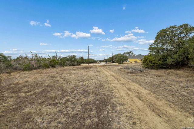 134 E ALEX JORDAN, Blanco, TX 78606