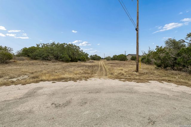 134 E ALEX JORDAN, Blanco, TX 78606