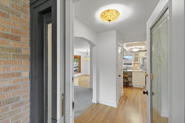 402 S Owen Drive, Madison, WI 53711