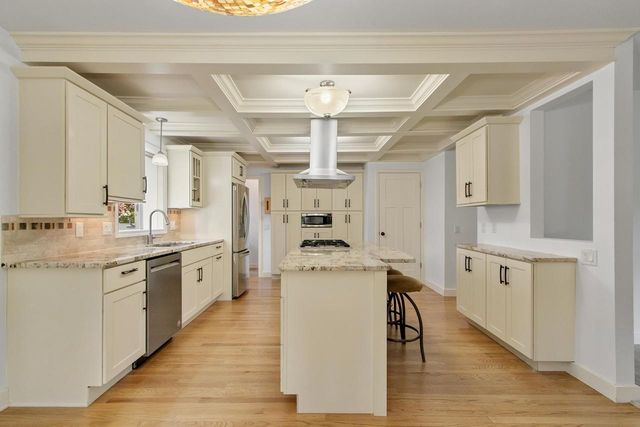 402 S Owen Drive, Madison, WI 53711