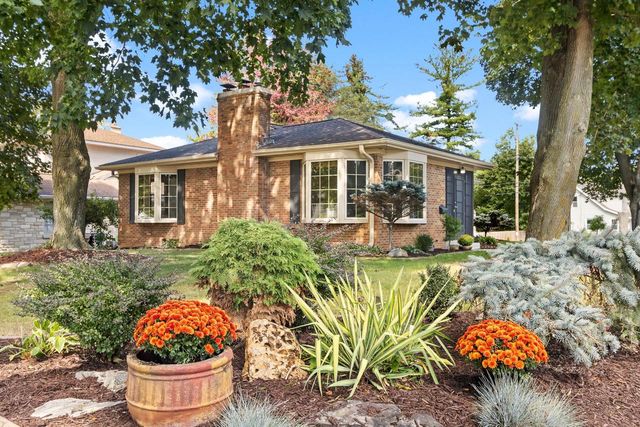 402 S Owen Drive, Madison, WI 53711