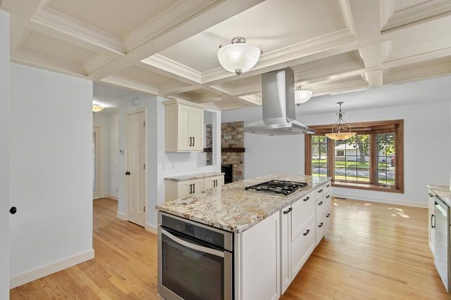 402 S Owen Drive, Madison, WI 53711