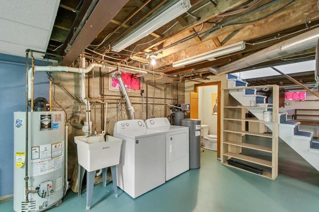 402 S Owen Drive, Madison, WI 53711