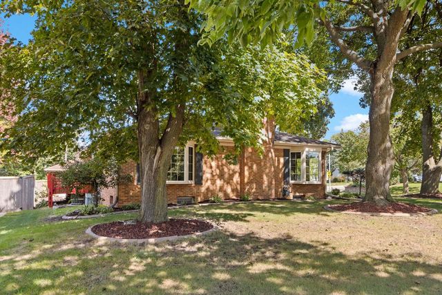 402 S Owen Drive, Madison, WI 53711
