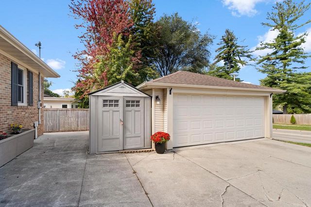 402 S Owen Drive, Madison, WI 53711