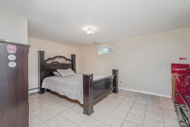 4 Brentwood Avenue, Staten Island, NY 10301