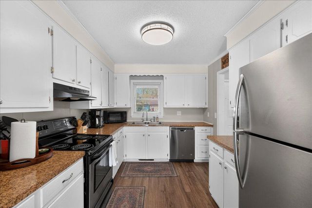 1 Cyprus Court, Goose Creek, SC 29445