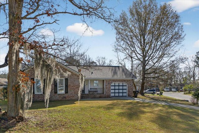 1 Cyprus Court, Goose Creek, SC 29445