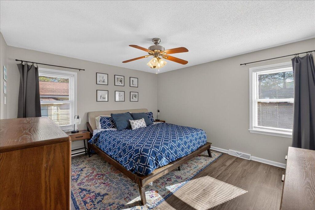 Image 15 of property listing at 1 Cyprus Court, Goose Creek, SC 29445