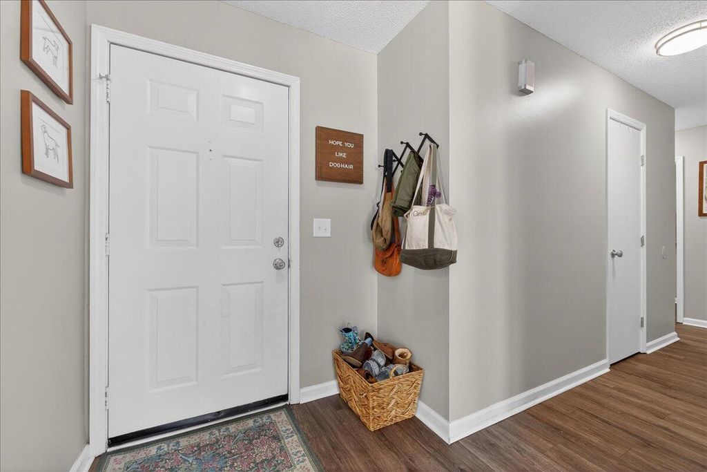 Image 5 of property listing at 1 Cyprus Court, Goose Creek, SC 29445