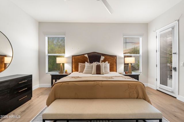 6514 E LIBBY Street, Phoenix, AZ 85054