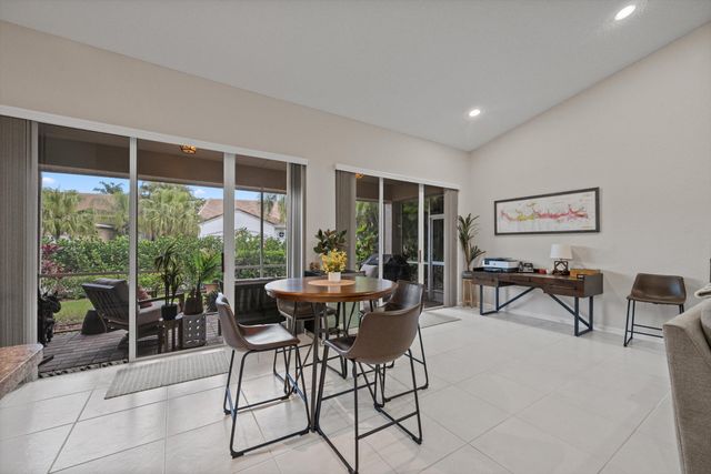 4657 Carlton Golf Drive, Lake Worth, FL 33449