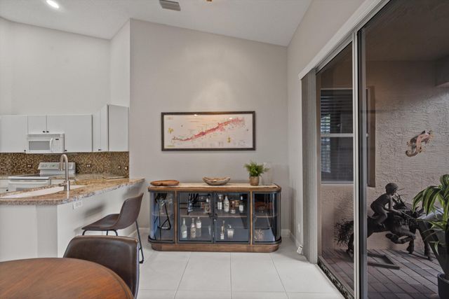 4657 Carlton Golf Drive, Lake Worth, FL 33449