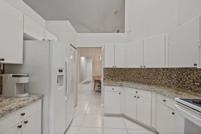 4657 Carlton Golf Drive, Lake Worth, FL 33449