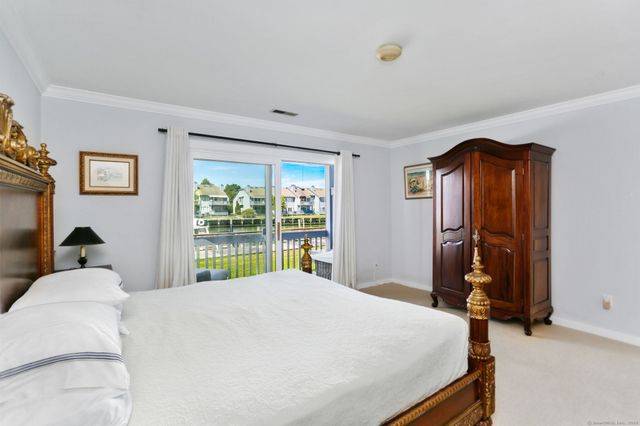 1 Island Drive 18, Norwalk, CT 06855