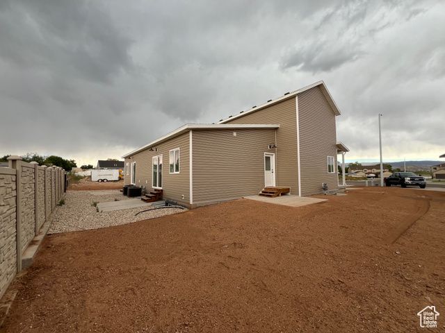 725 W 350 N, Vernal, UT 84078