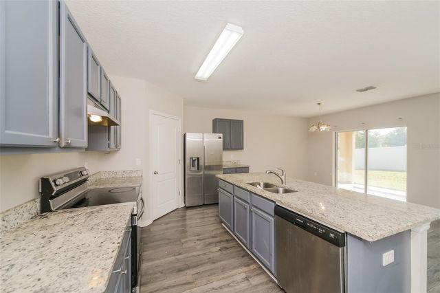 2301 SEQUOIA WAY, Davenport, FL 33896