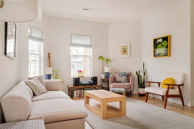 107 Josephine B, Somerville, MA 02144