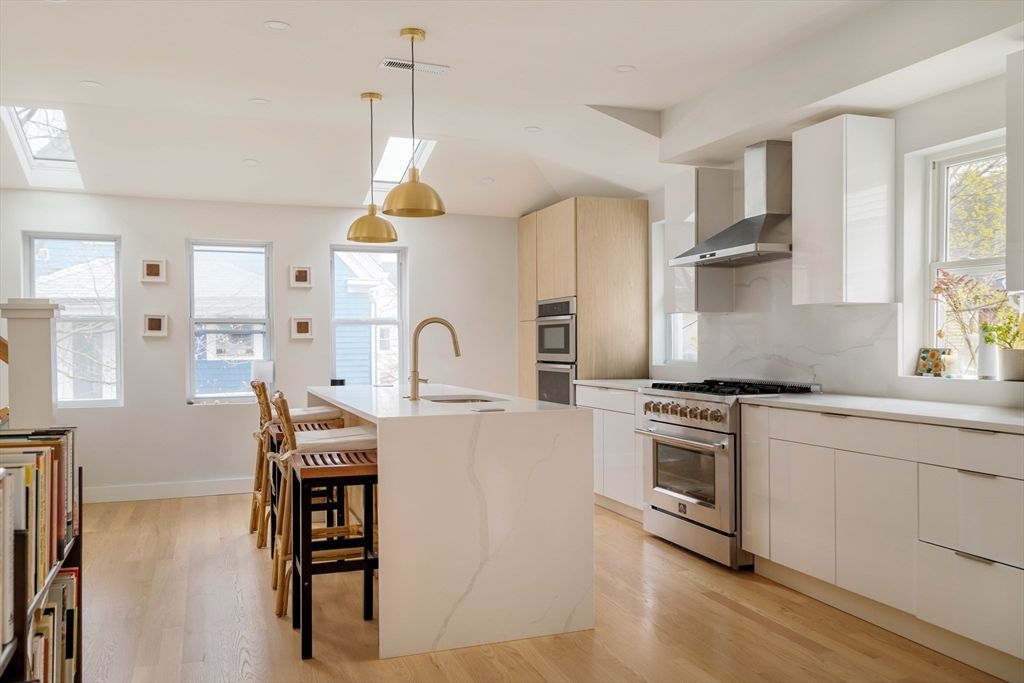 107 Josephine B, Somerville, MA 02144