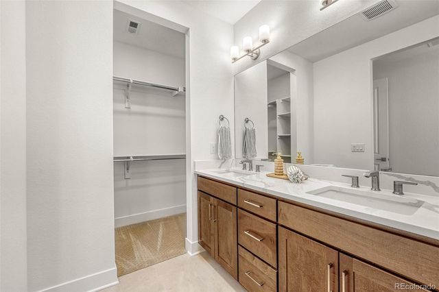 20597 E 62nd Drive, Aurora, CO 80019