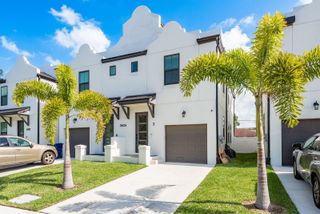 2604 E CLARK STREET 2, Tampa, FL 33605