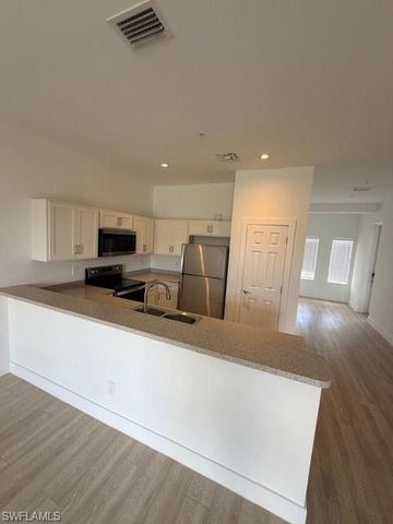 13420 Hidden Palms CV 20, Fort Myers, FL 33908