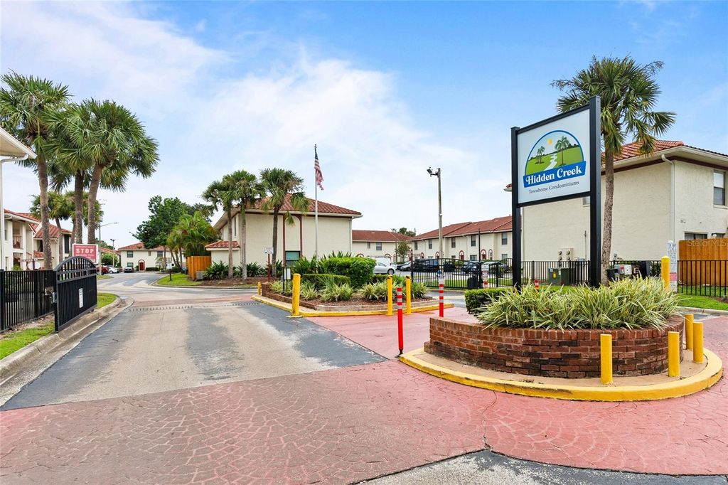 Image 10 of property listing at 6299 RIVER RUN PLACE 198, Orlando, FL 32807