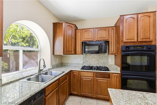 8156 Hodgson Mill Court, Las Vegas, NV 89131