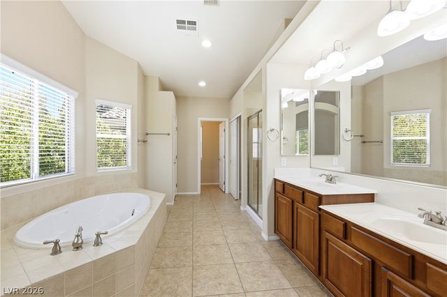 8156 Hodgson Mill Court, Las Vegas, NV 89131