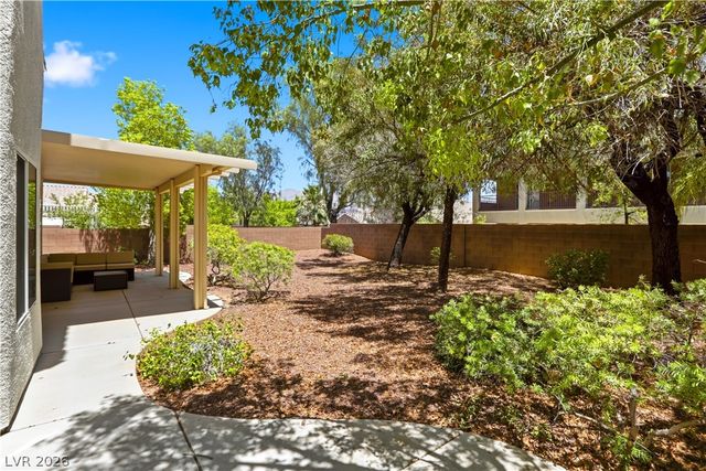 8156 Hodgson Mill Court, Las Vegas, NV 89131