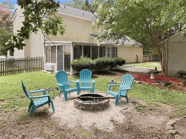 900 Willow Springs Court, Loganville, GA 30052