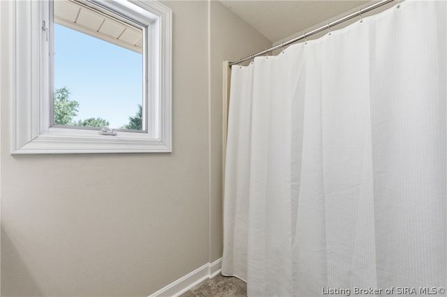 6559 Quail Chase, Charlestown, IN 47111