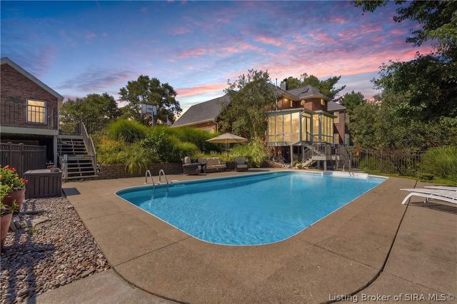 6559 Quail Chase, Charlestown, IN 47111