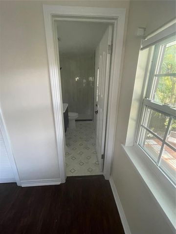 8424 STILLBROOK AVENUE, Tampa, FL 33615