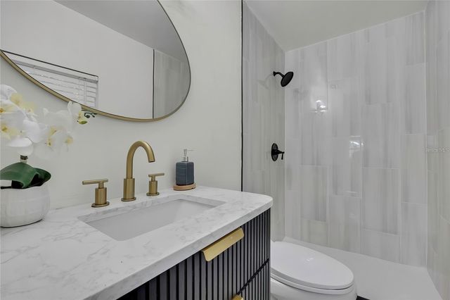 8424 STILLBROOK AVENUE, Tampa, FL 33615
