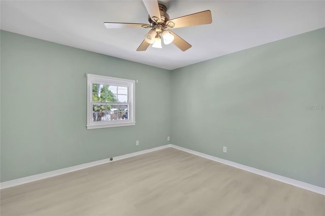 8424 STILLBROOK AVENUE, Tampa, FL 33615