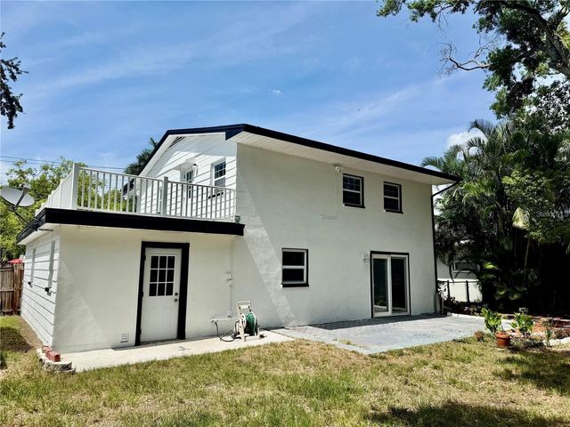 8424 STILLBROOK AVENUE, Tampa, FL 33615