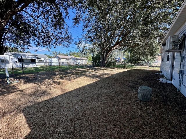 3905 54TH AVENUE N, St Petersburg, FL 33714