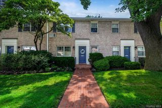 3 N. Lewis Place 3-2.4 B, Rockville Centre, NY 11570