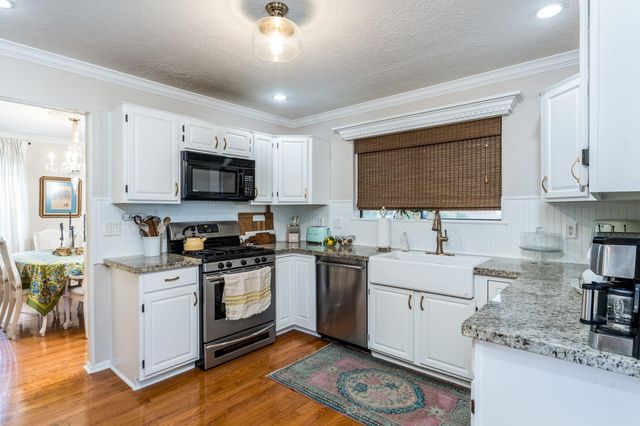 16502 Rainbow Lake Road, Houston, TX 77095