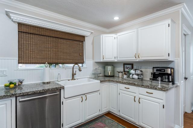 16502 Rainbow Lake Road, Houston, TX 77095