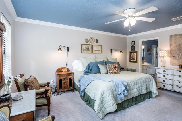 16502 Rainbow Lake Road, Houston, TX 77095