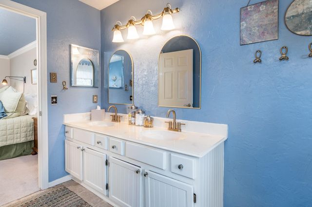 16502 Rainbow Lake Road, Houston, TX 77095