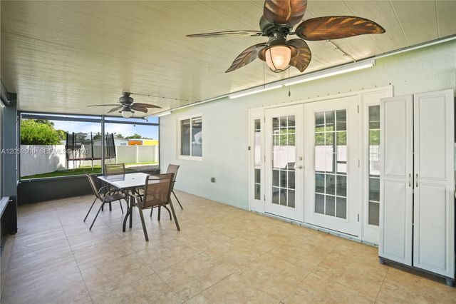 4040 NE 6th Ave, Deerfield Beach, FL 33064