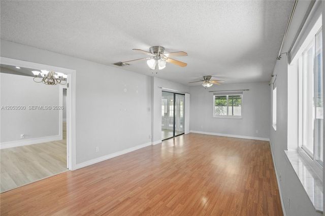 4040 NE 6th Ave, Deerfield Beach, FL 33064