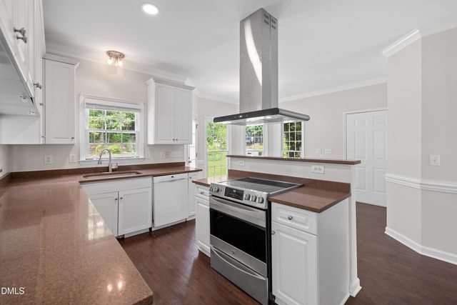 3528 Dewing Drive, Raleigh, NC 27616