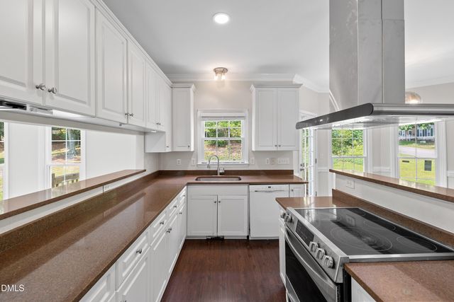 3528 Dewing Drive, Raleigh, NC 27616